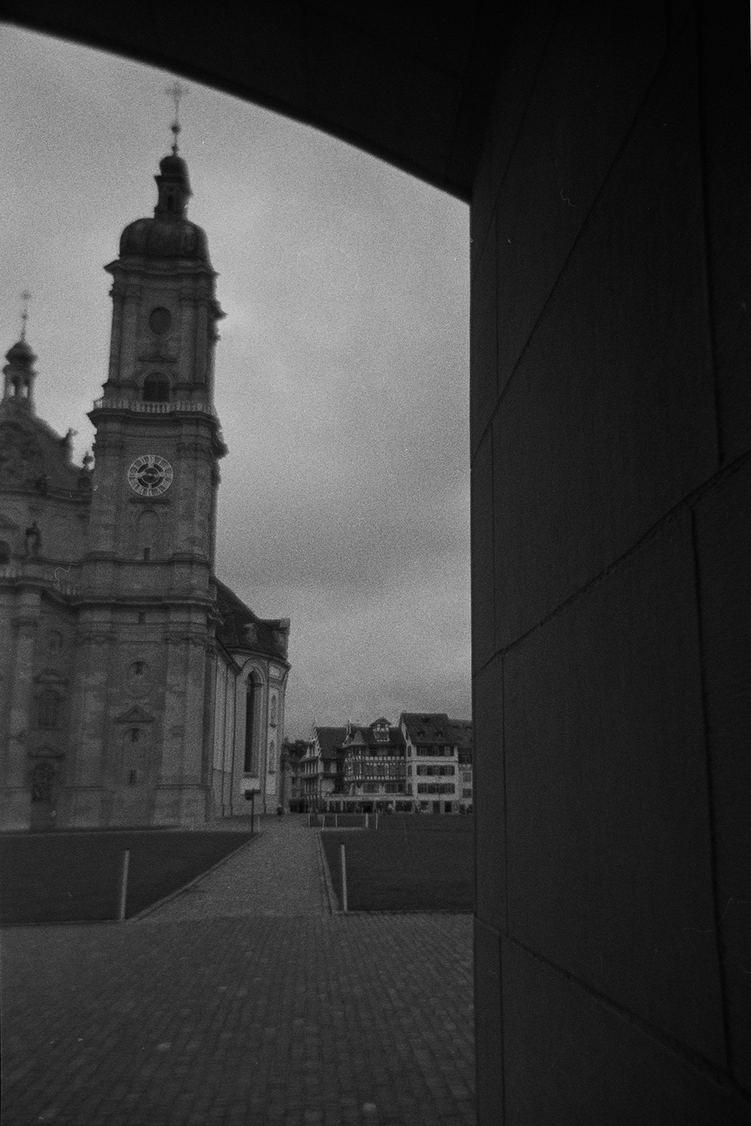 St. Gallen Analog F9