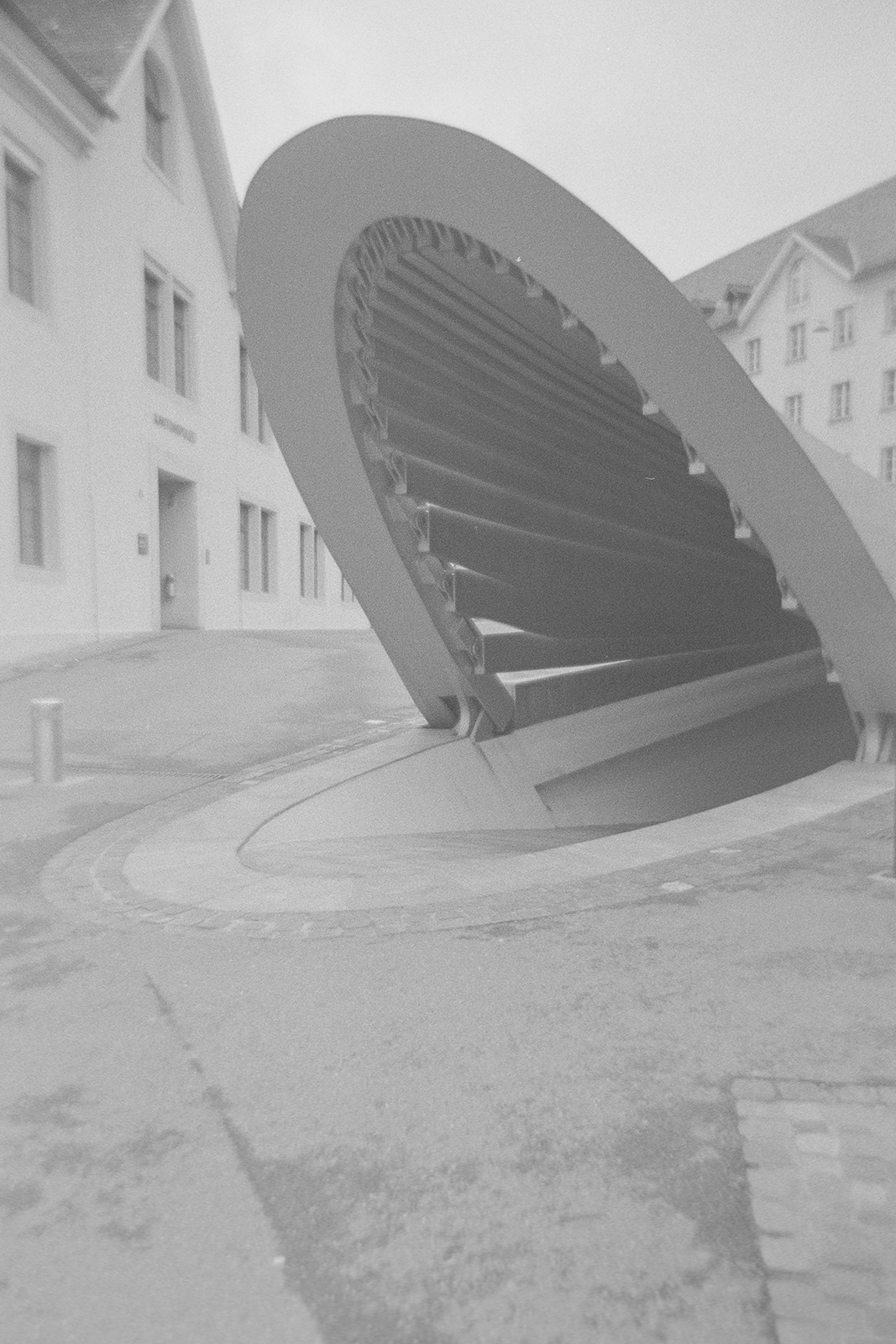 St. Gallen Analog F9