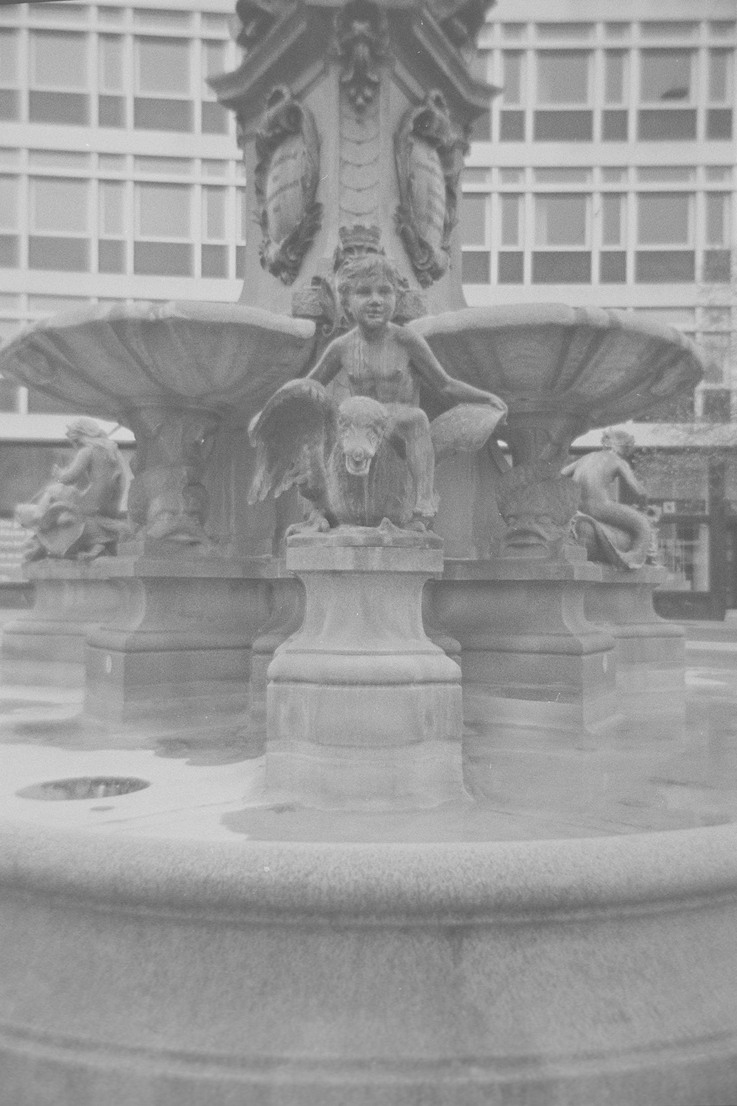 St. Gallen Analog F9